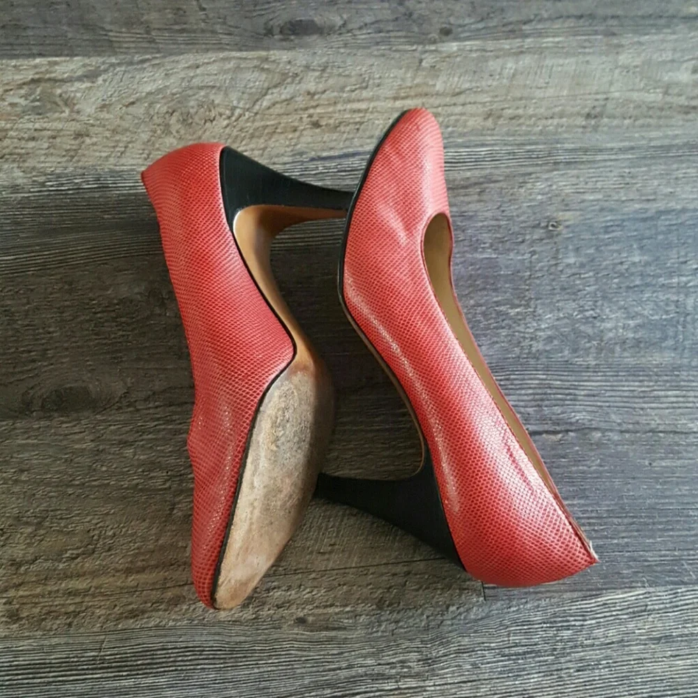 Salvatore Ferragamo women heels red shoes size 8B